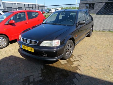 Honda Civic - 1.5i LS VTEC-E - 1