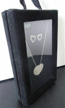 KERST KADO TIP KETTING MET OOR STEKERS HART ZIRCONIAS NIEUW - 3