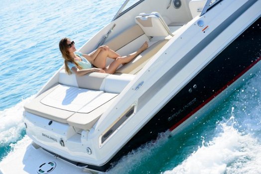 Bayliner 742 R Cuddy - 6