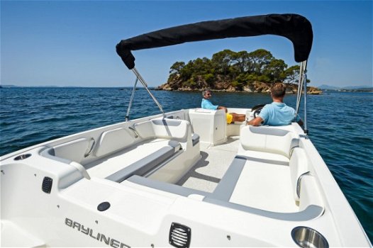 Bayliner Element E7 - 1