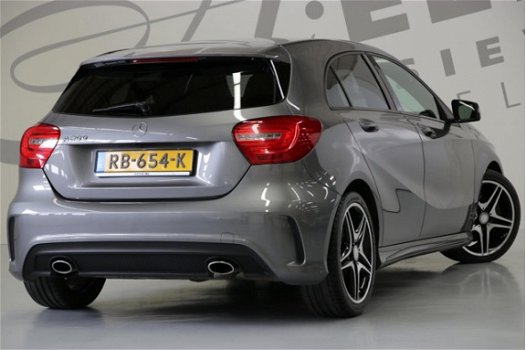 Mercedes-Benz A-klasse - 200 AMG-line/ achteruitrijcamera - 1