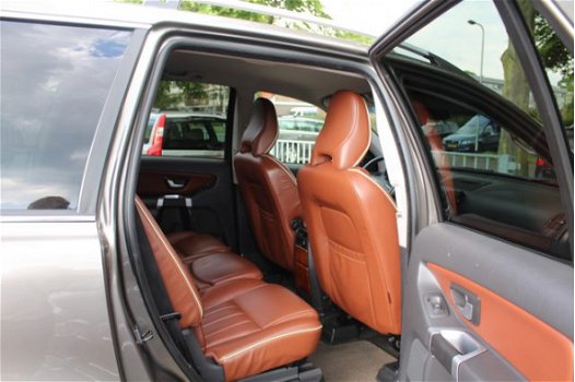 Volvo XC90 - D5 205pk AWD Summum Soft-Leder Xenon - 1