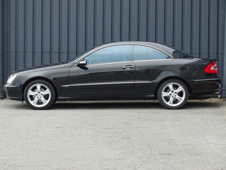 Mercedes-Benz CLK-klasse Coupé - 200 K. Avantgarde Automaat | Org. NL | Leder | Navi - 1