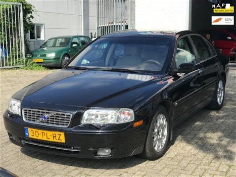 Volvo S80 - 2.4 Momentum Bj: 2004 Aut. Leder Airco Cruise contr. N.a.p. Opendak - 1