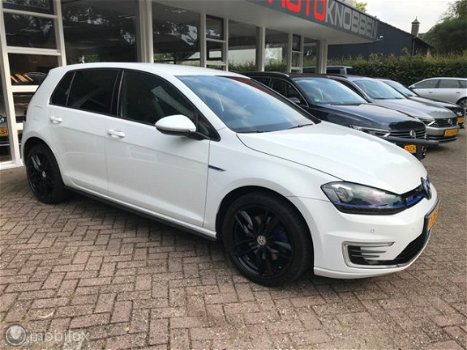 Volkswagen Golf - 1.4 TSI GTE Navi, Climat, Pdc, Lm - 1