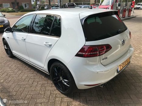 Volkswagen Golf - 1.4 TSI GTE Navi, Climat, Pdc, Lm - 1