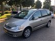 Ford Galaxy - 2.8-24V V6 Futura 2005 7-persoons Automaat Trekhaak APK tot april 2020 - 1 - Thumbnail