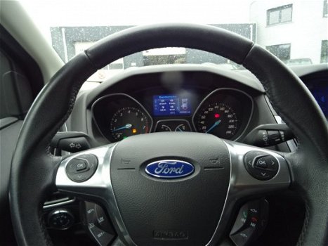 Ford Focus - 1.0 EcoBoost Lease Titanium - 1