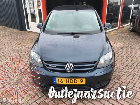 Volkswagen Golf Plus - 1.9 TDI Comfortline BlueMotion - 1