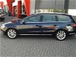 Volkswagen Passat Variant - 1.6 TDI High Executive Line BlueMotion HIGHLINE - 1 - Thumbnail