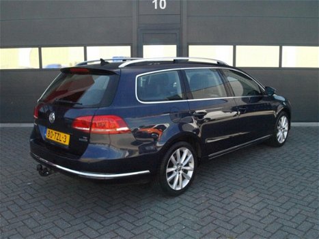 Volkswagen Passat Variant - 1.6 TDI High Executive Line BlueMotion HIGHLINE - 1