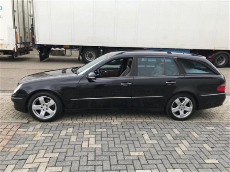 Mercedes-Benz E-klasse - 3.0 CDI V6 E280 190PK Avantgarde 2007 BOMVOLL - 1