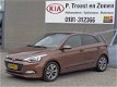 Hyundai i20 - 1.2 HP i-Motion Premium, Cruise, Panoramadak, Bluetooth, Parkeersensoren voor & achter - 1 - Thumbnail