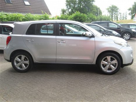 Toyota Urban Cruiser - 1.3 VVT-i Aspiration | AIRCO | 6-BAK | HOGE INSTAP | INC. BOVAG GARANTIE - 1