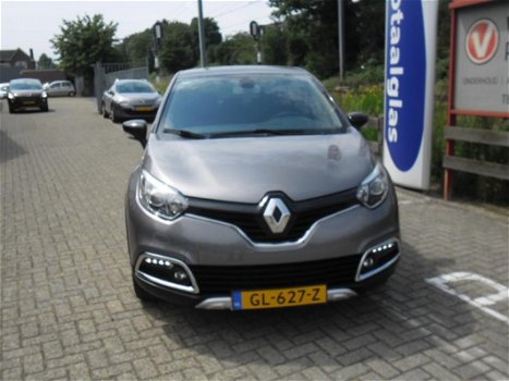 Renault Captur - 0.9 TCe Helly Hansen - 1