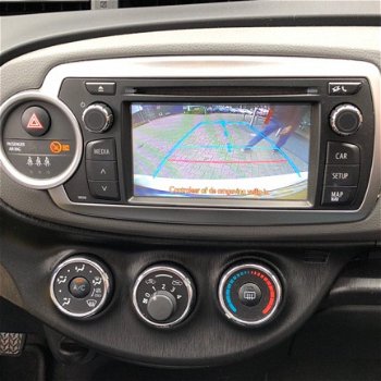 Toyota Yaris - 1.0 VVT-i Aspiration Navigatie - 1
