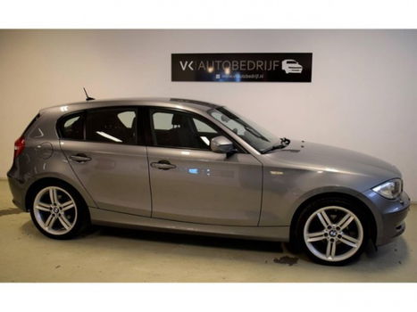 BMW 1-serie - 116i Executive Airco Climate Navigatie Stoelverw - 1