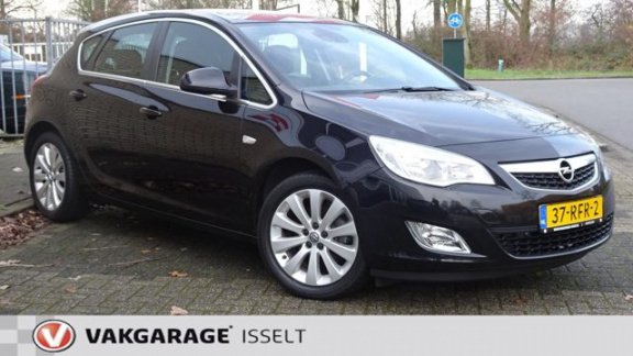 Opel Astra - 1.6 Cosmo |NL auto|Half leder|LM velgen|Nette auto - 1