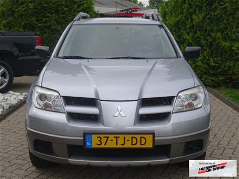 Mitsubishi Outlander - 2.0 Benzine 2006 2WD Slechts 75.000 KM - 1