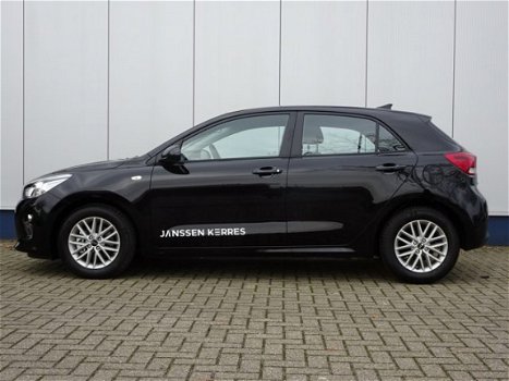 Kia Rio - T-GDI 100PK DYNAMICLINE / NAVIGATIE / CAMERA / CRUISE CONTROL / BLUETOOTH / LM VELGEN / DE - 1