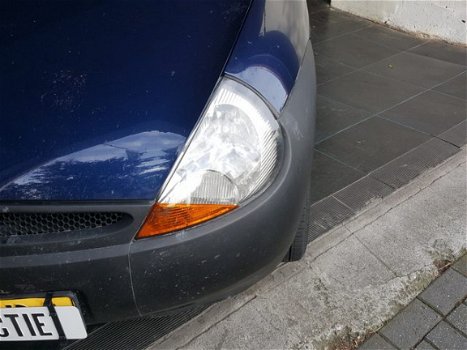 Ford Ka - 1.3 Futura nette Ka buitenkansje Airco , APK - 1