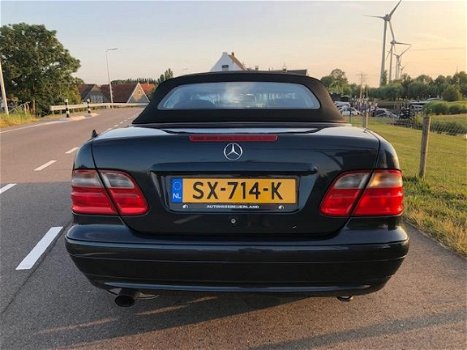 Mercedes-Benz CLK-klasse Cabrio - 200 K. Avantgarde 18'' sportvelgen - 1