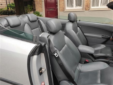 Saab 9-3 Cabrio - youngtimer 2.0 met airco en lederen bekleding - 1