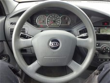 Kia Carens - 1.6-16V LX AIRCO Trekhaak Eleck-pakket 100dkm+NAP