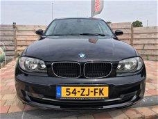 BMW 1-serie - 116i Business Line NL Auto
