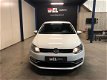 Volkswagen Polo - 1.0 Comfortline Airco, Cruisecontrol, Lage KM, NAP, NL auto, Dealer onderhouden - 1 - Thumbnail