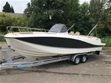 Quicksilver Activ 755 Open