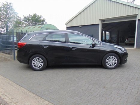 Kia cee'd Sportswagon - 1.6 GDI BusinessLine - 1