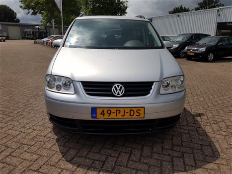 Volkswagen Touran - 1.6-16V FSI Athene - 1