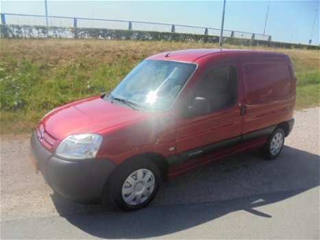 Citroën Berlingo - 1.6 HDI 600 citroen berlingo 1.6 hdi verstuifer defeckt - 1