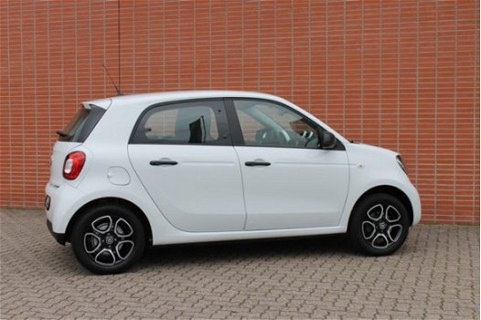 Smart Forfour - 1.0 Business Solution Twinamic - 1