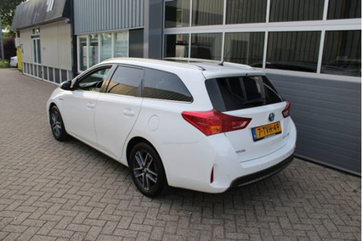 Toyota Auris Touring Sports - 1.8 Hybrid Lease 1e Eig Xenon Pano Navi Led Camera - 1