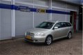 Toyota Avensis Wagon - 2.0 16V VVT-I Leder / cruise control - 1 - Thumbnail