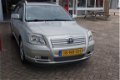 Toyota Avensis Wagon - 2.0 16V VVT-I Leder / cruise control - 1 - Thumbnail