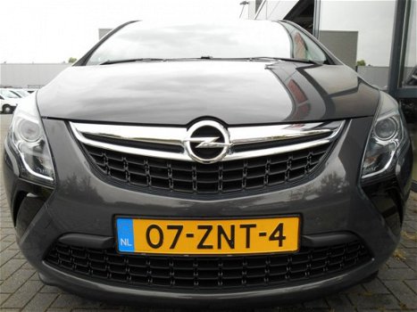 Opel Zafira Tourer - 1.4 Edition Panoramadak Panoramische voorruit - 1