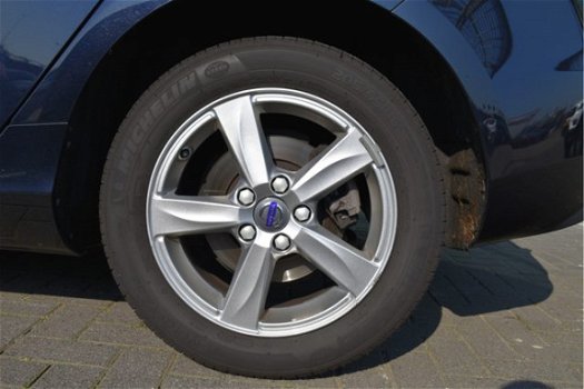 Volvo V40 - 1.5 T2 Summum - 1