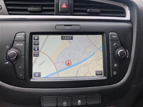 Kia Cee'd - 1.6 GDI ComfortPlusLine Navigator 135PK Eerste eigenaar Lease vnaf € 190, - pm Info Marl - 1