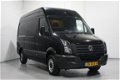 Volkswagen Crafter - 2.0 TDI 136 pk L2H2 Airco, Elek. Pakket, PDC V+A, Trekhaak - 1 - Thumbnail