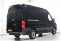 Volkswagen Crafter - 2.0 TDI 136 pk L2H2 Airco, Elek. Pakket, PDC V+A, Trekhaak - 1 - Thumbnail