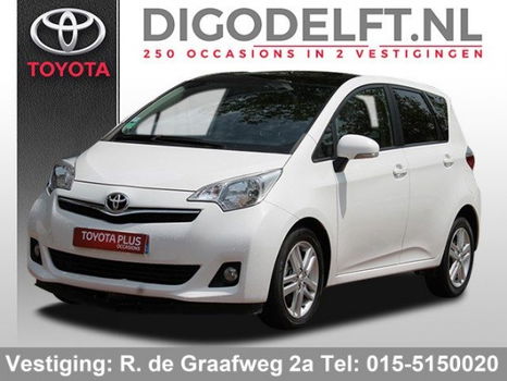 Toyota Verso S - 1.3 VVT-i Dynamic Pack | Navigatie | Panoramadak | Parkeerhulpcamera | Bluetooth - 1