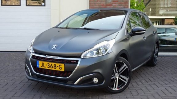 Peugeot 208 - 1.2 PT 81 KW/110 PK GT-LINE ORG. MAT GRIJS - 1