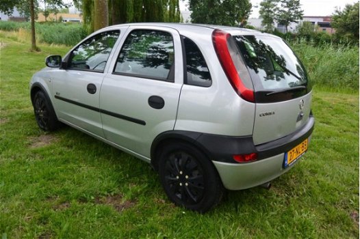 Opel Corsa - 1.2-16V Njoy *5deurs*stuurbekr* 3de eigenaar - 1