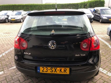 Volkswagen Golf - 2.0 TDI Optive 5-deurs Navigatie airco lm-velgen elektrische ramen+spiegels Apk 28 - 1