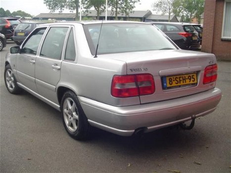 Volvo S70 - 2.0 Luxury-Line // Airco // Youngtimer - 1