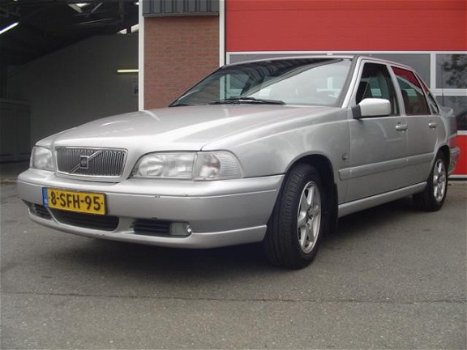 Volvo S70 - 2.0 Luxury-Line // Airco // Youngtimer - 1