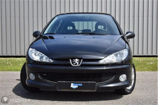 Peugeot 206 - - Air-line 1.4 - 1